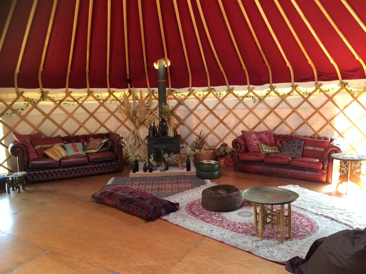 Plush Tents Yurt Village Chichester Kültér fotó